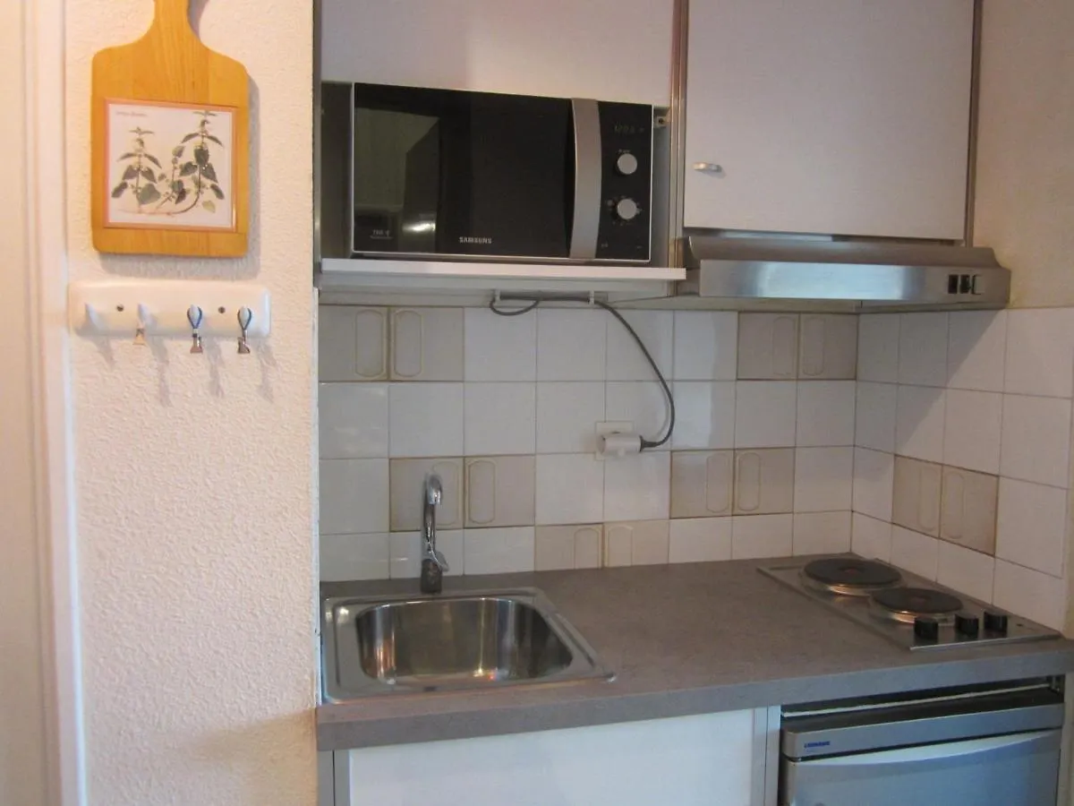 Studio Coquet 21M², 4 Pers, Pied Des Pistes, Cote 2000, Balcon, Prox. Commerces, Parking Gratuit - Fr-1-689-42 Villard-de-Lans 0*,  France